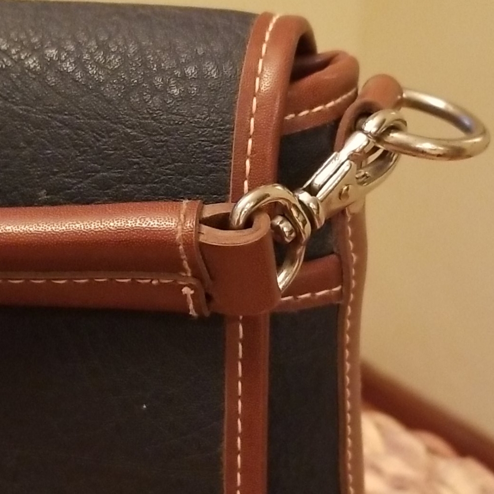 Esprit de Corp Vintage 90's small navy handbag - Picture 2 of 6